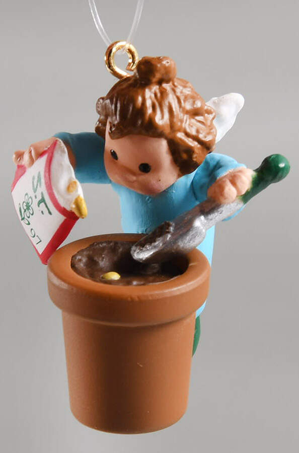 1997 Hallmark Christmas Ornaments Seeds Of Joy - Boxed by Hallmark Gold Crown-1