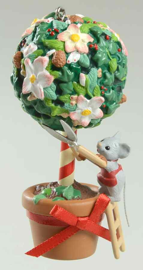 2000 Hallmark Christmas Ornaments Tending Her Topiary - Boxed by Hallmark Gold Crown-1