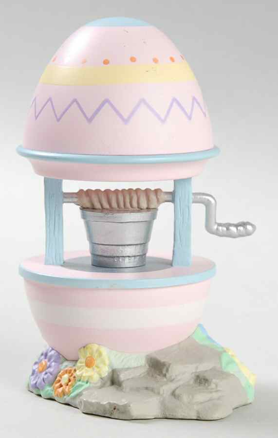 Merry Miniatures 1994 Wishing Well - Boxed by Hallmark Gold Crown-1