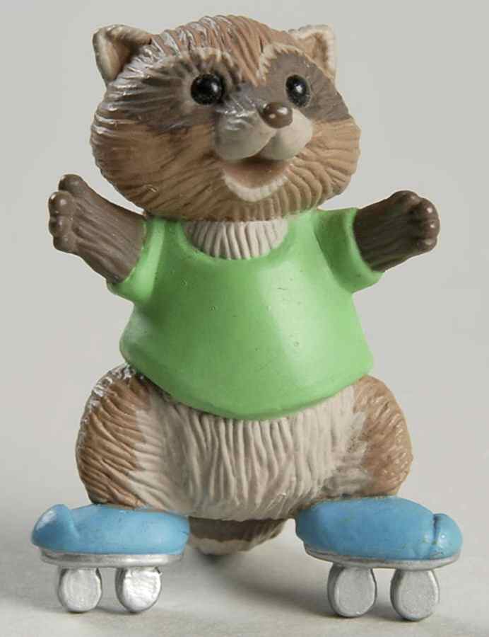 Merry Miniatures 1991 Skating Raccoon - Boxed by Hallmark Gold Crown-1