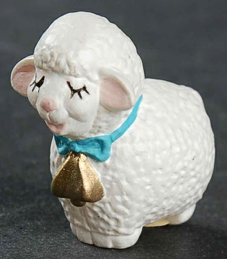Merry Miniatures 1992 Barnyard Lamb - Boxed by Hallmark Gold Crown-1