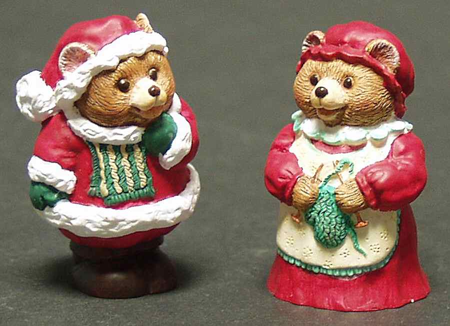 Merry Miniatures 1996 Mr And Mrs Claus - Boxed by Hallmark Gold Crown-1