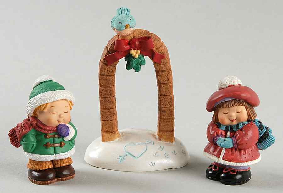 Merry Miniatures 1996 Bashful Mistletoe-Set Of 3 - Boxed by Hallmark Gold Crown-1