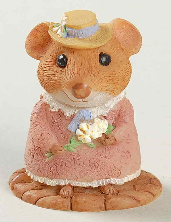 Moustershire Chelsea Goforth - Boxed by Hallmark Gold Crown-1