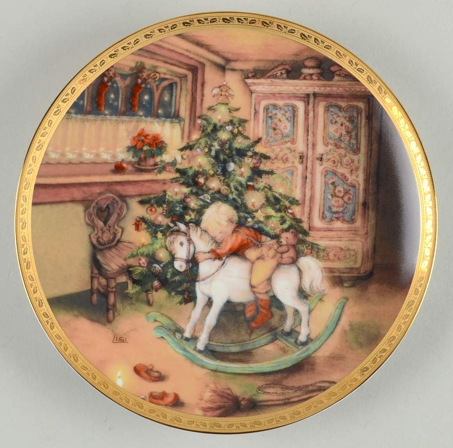 A Lisi Martin Christmas Christmas Dreams - No Box by Hamilton Collection-1