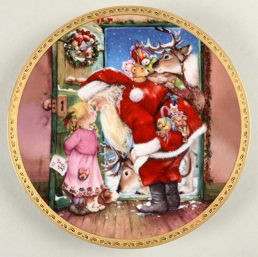 A Lisi Martin Christmas Nose To Nose - No Box by Hamilton Collection-1