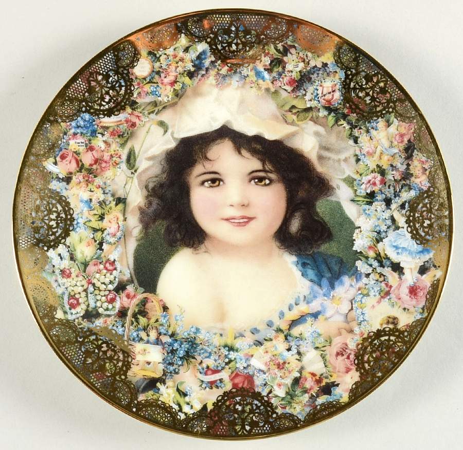 Romantic Victorian Keepsakes Springtime Beauty - No Box by Hamilton Collection-1