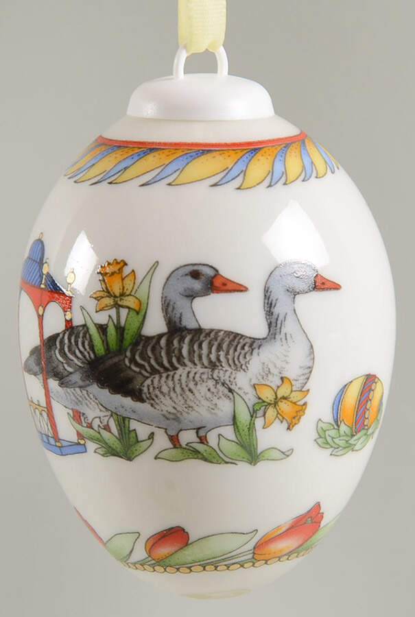 Annual China Spring Egg 1996 Egg - Boxed by Hutschenreuther-1