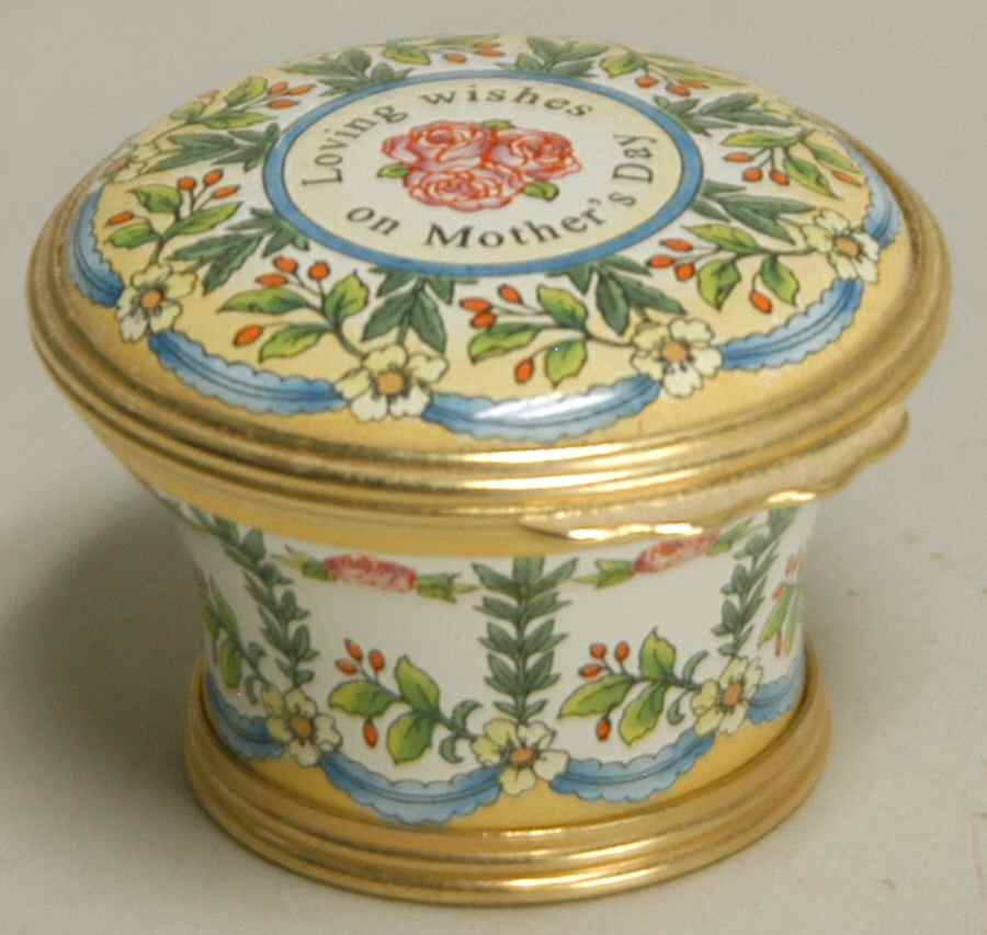 Mother's Day Box Loving Wishes On Mother's Day-1998 - No Box by Halcyon Days-1
