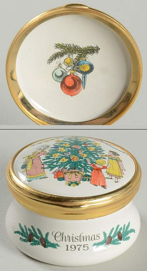 Halcyon Days Christmas Box 1975-Children Decorating The Tree - No Box by Halcyon Days-1