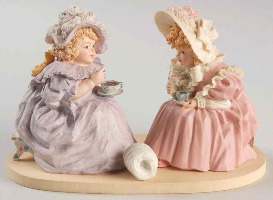 Collector Club-Maud Humphrey Bogart Tea  And Gossip - Boxed by Hamilton Collection-1