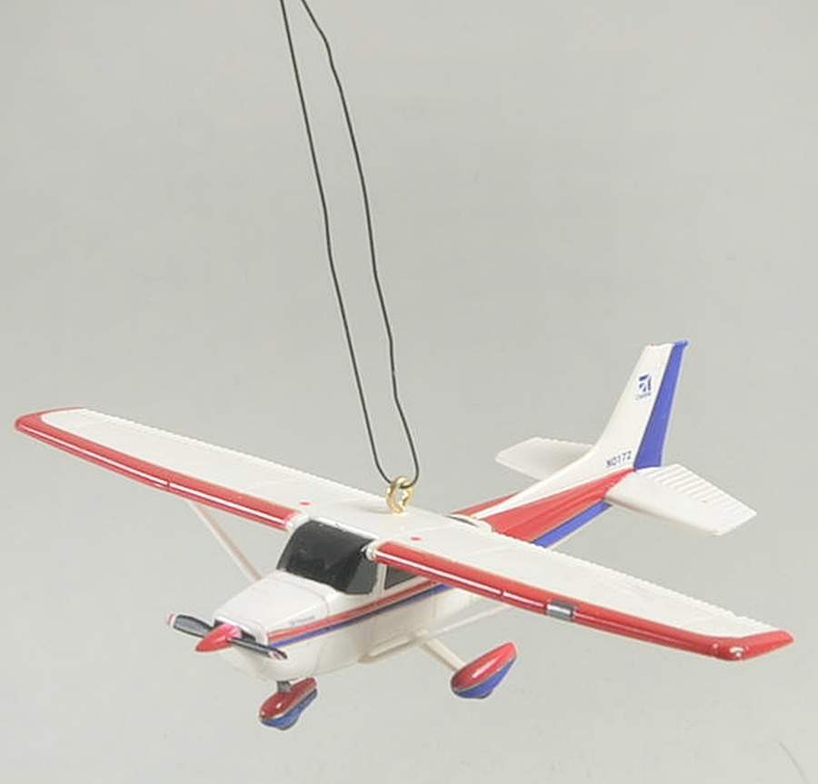 Sky's the Limit 2012-Cessna 172 Skyhawk - Boxed by Hallmark Gold Crown-1