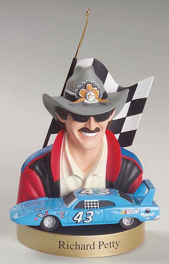 Nascar Stock Car Richard Petty - Boxed by Hallmark Gold Crown-1