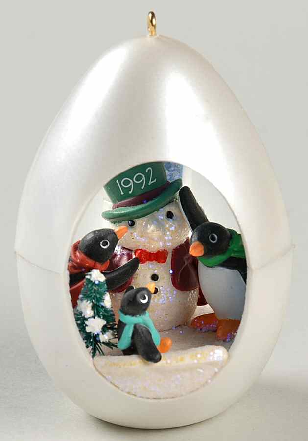 Winter Surprise 1992 - Boxed by Hallmark Gold Crown-1