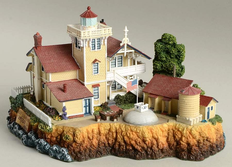 Collectors Society Lighthouse East Brother, Ca - Boxed by Harbour Lights-1