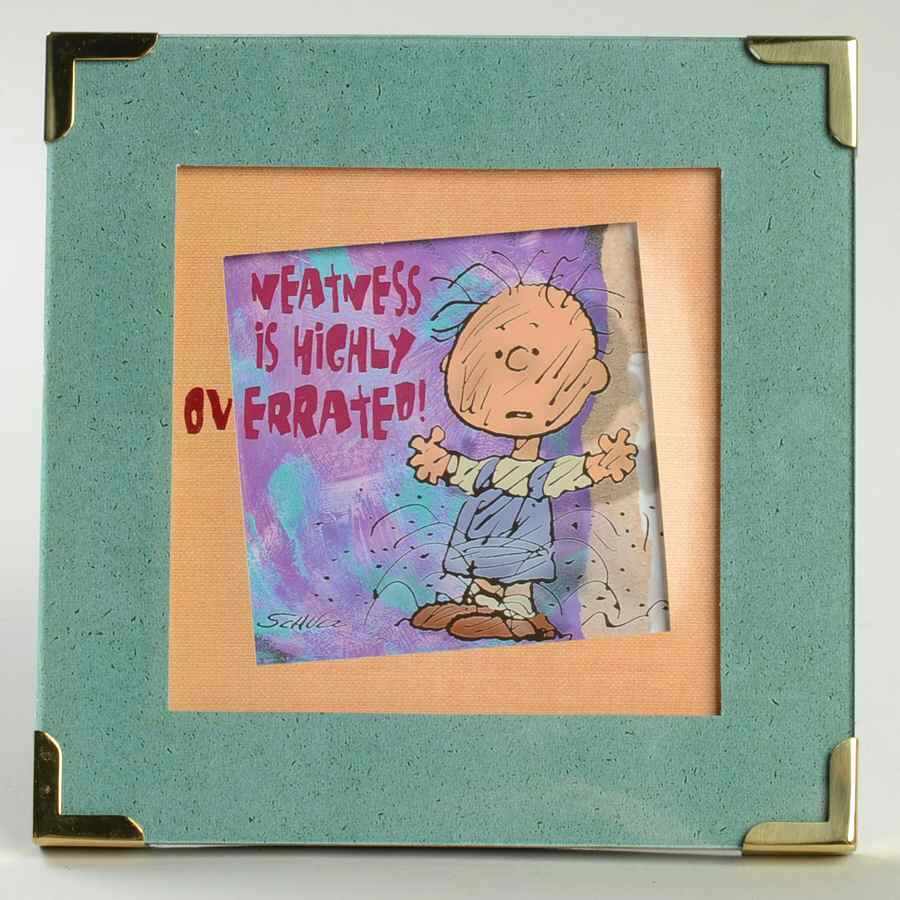 Peanuts Gallery A Neat Philosophy - Boxed by Hallmark Gold Crown-1