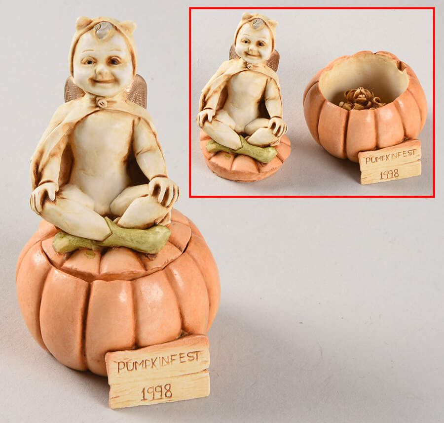 Special Editions Pumpkinfest - Boxed by Harmony Kingdom-1