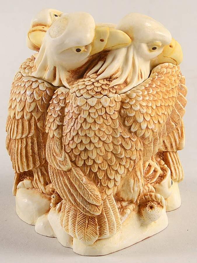 Harmony Kingdom Buying Group Exclusive Queen's Counsel - No Box by Harmony Kingdom-1
