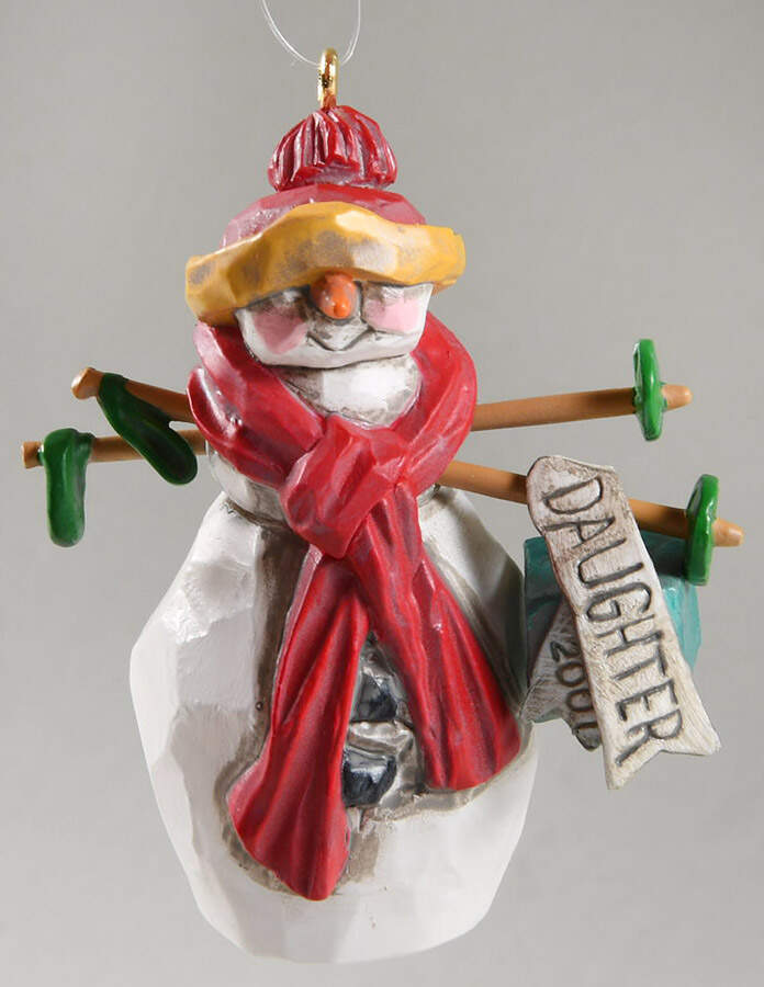 2001 Hallmark Christmas Ornaments Daughter - Boxed by Hallmark Gold Crown-1