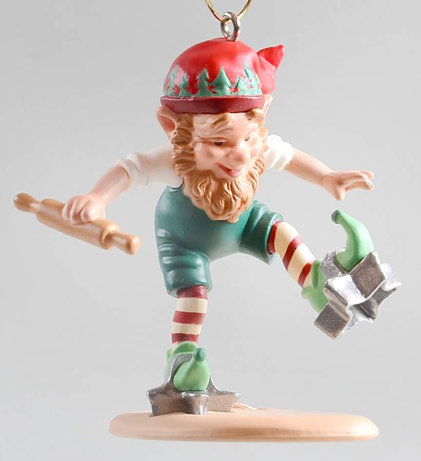 2001 Hallmark Christmas Ornaments Creative Cutter-Cooking For Christmas  - Boxed by Hallmark Gold Crown-1