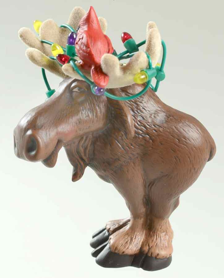 2001 Hallmark Christmas Ornaments Moose's Merry Christmas - Boxed by Hallmark Gold Crown-1