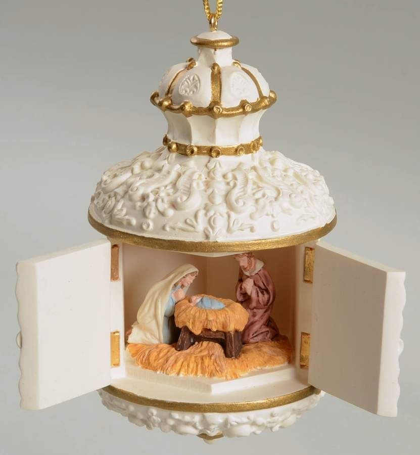 1999 Hallmark Christmas Ornaments The Christmas Story - Boxed by Hallmark Gold Crown-1