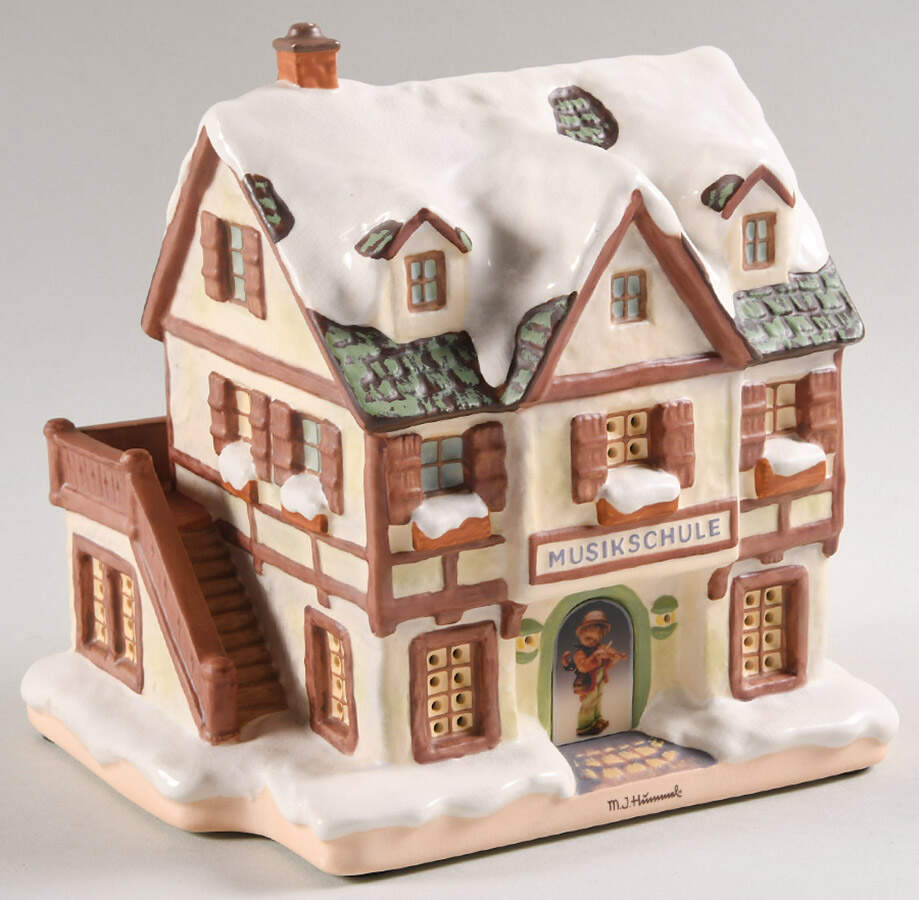 Hummel Bavarian Christmas Practice Makes Perfect - No Box by Hawthorne Village-1