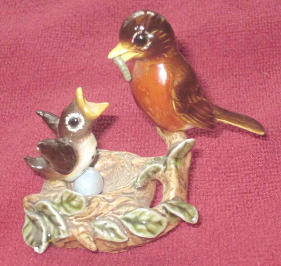 Hagen-Renaker Figurines Robins With Nest - No Box by Hagen-Renaker-1
