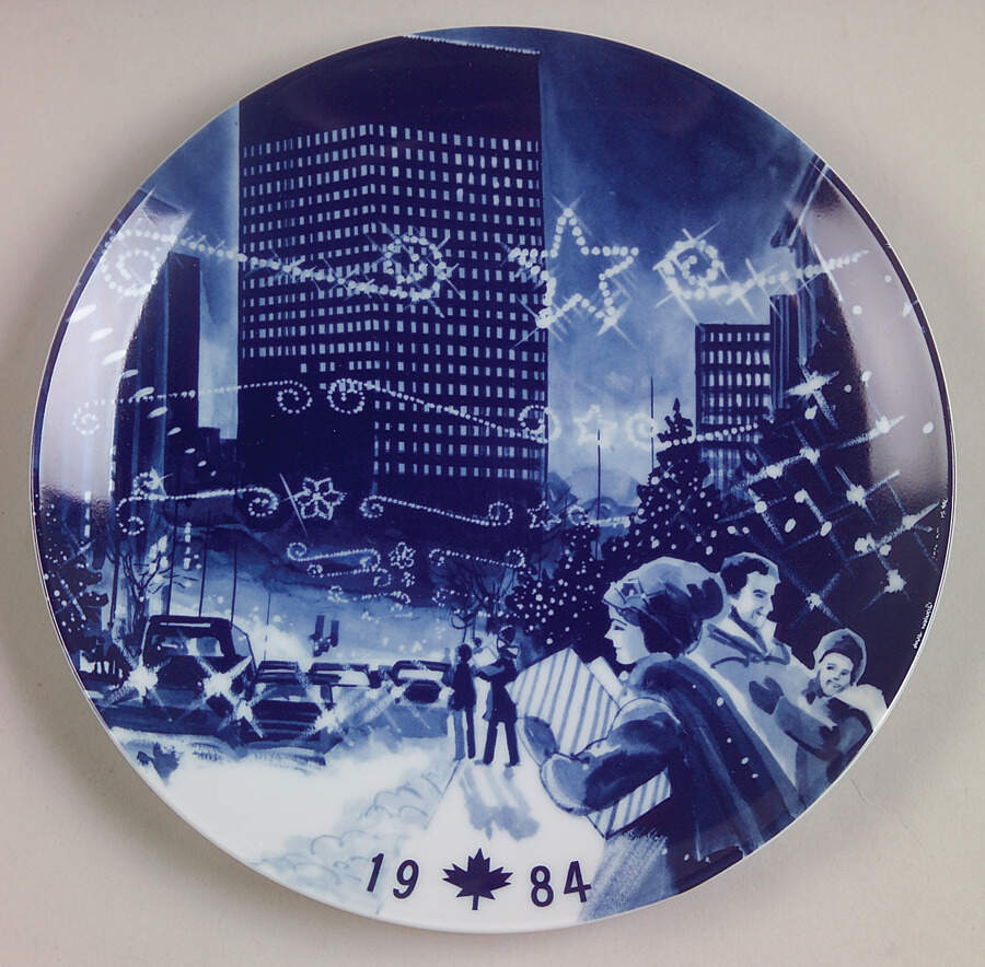 Canada Christmas Plate Christmas In Winnipeg - No Box by Hutschenreuther-1