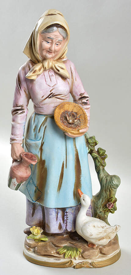 Homco Figurines Old Woman With Goose - No Box 129a by Homco-1