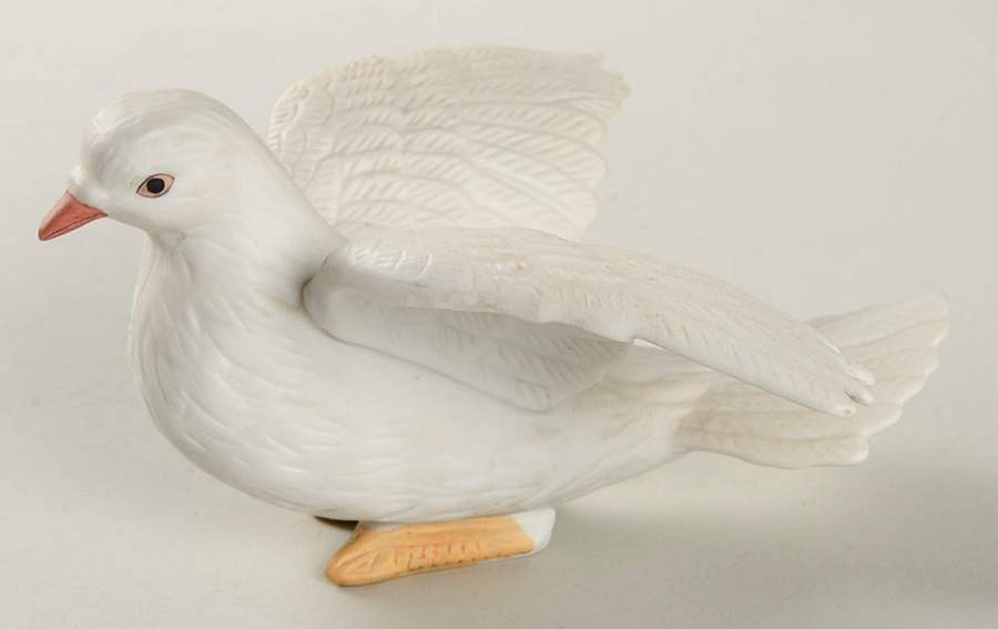 Homco Figurines Love Dove-Wings Out - No Box-43a by Homco-1