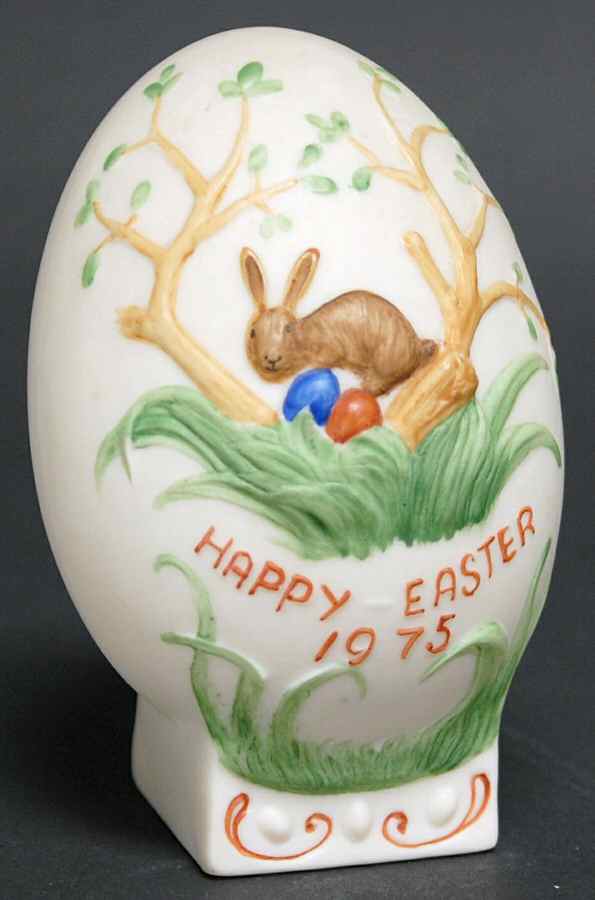 Easter Egg 1975 - No Box by House of Goebel-1