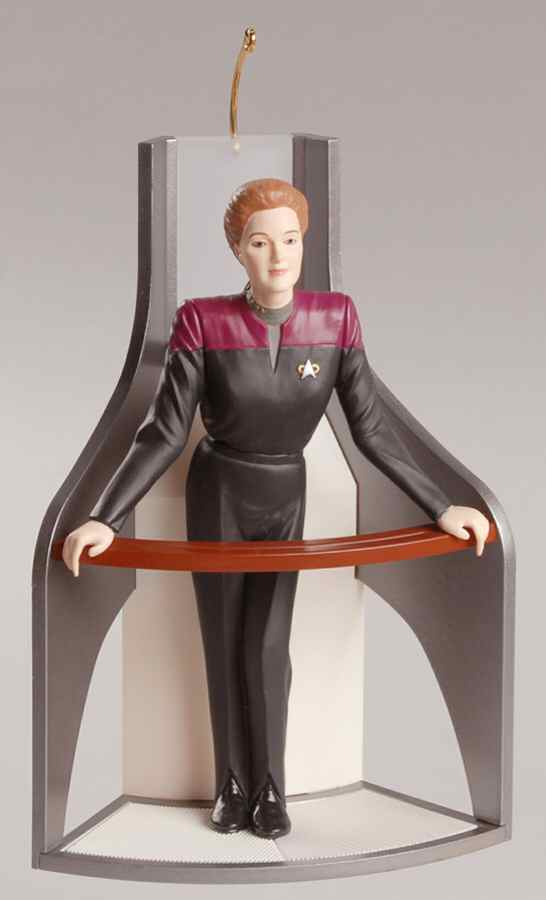 Star Trek-Voyager Captain Kathryn Janeway - Boxed by Hallmark Gold Crown-1