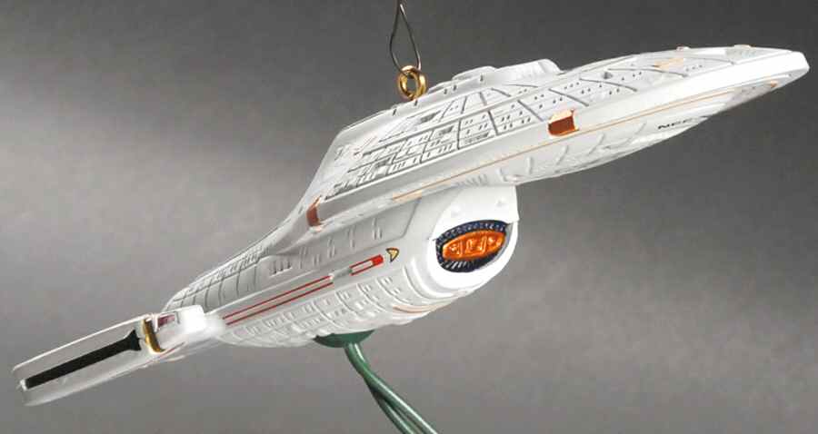 Star Trek-Voyager U.S.S. Voyager - No Box by Hallmark Gold Crown-1