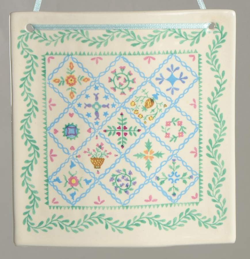 Celebration of American Quilts Bride's Album - Boxed by Hill Design-1