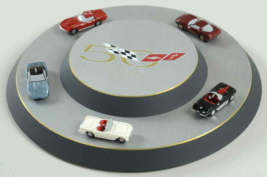 2003 Hallmark Christmas Ornaments Join The Caravan-Corvette Set Of 5 - Boxed by Hallmark Gold Crown-1