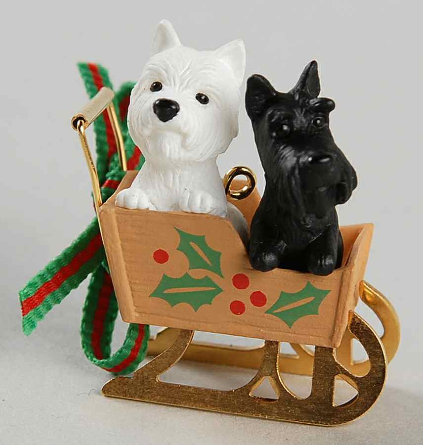 2003 Hallmark Christmas Ornaments Puppies On The Doorstep-Mini - Boxed by Hallmark Gold Crown-1