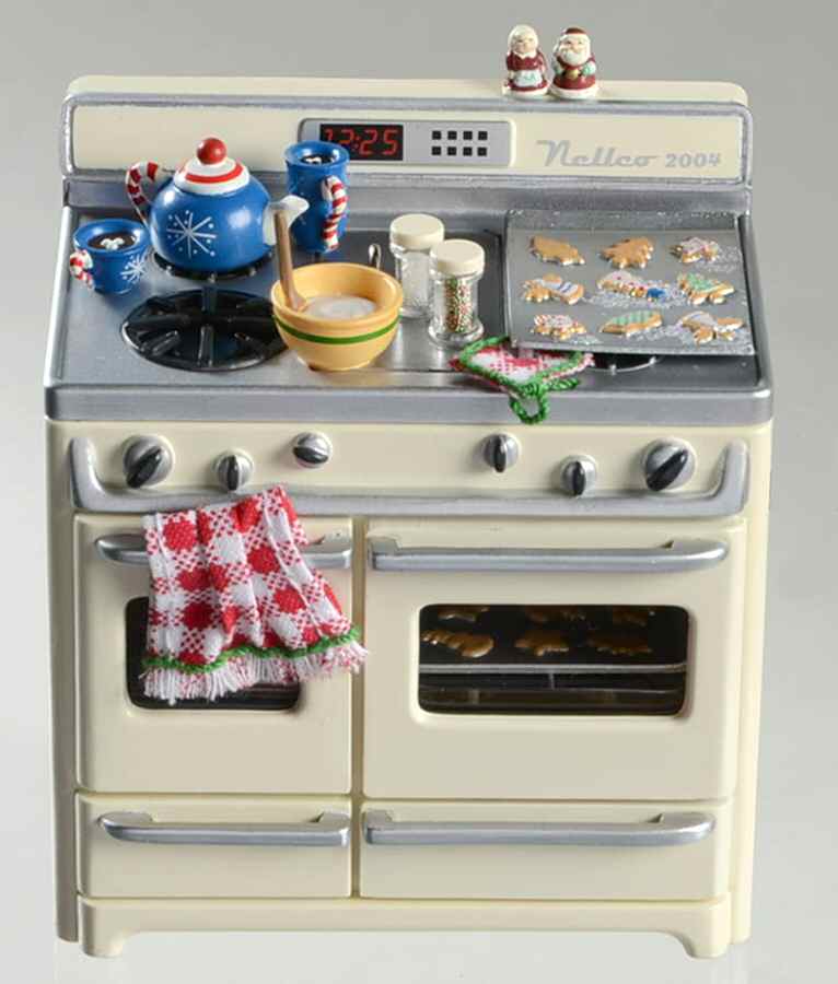 Nellco Appliances Christmas Cookies-Magic/Light - No Box by Hallmark Gold Crown-1