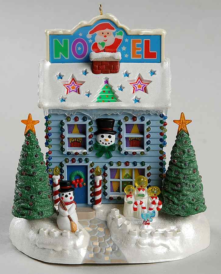 2004 Hallmark Christmas Ornaments Electrical Spectacle - Boxed by Hallmark Gold Crown-1