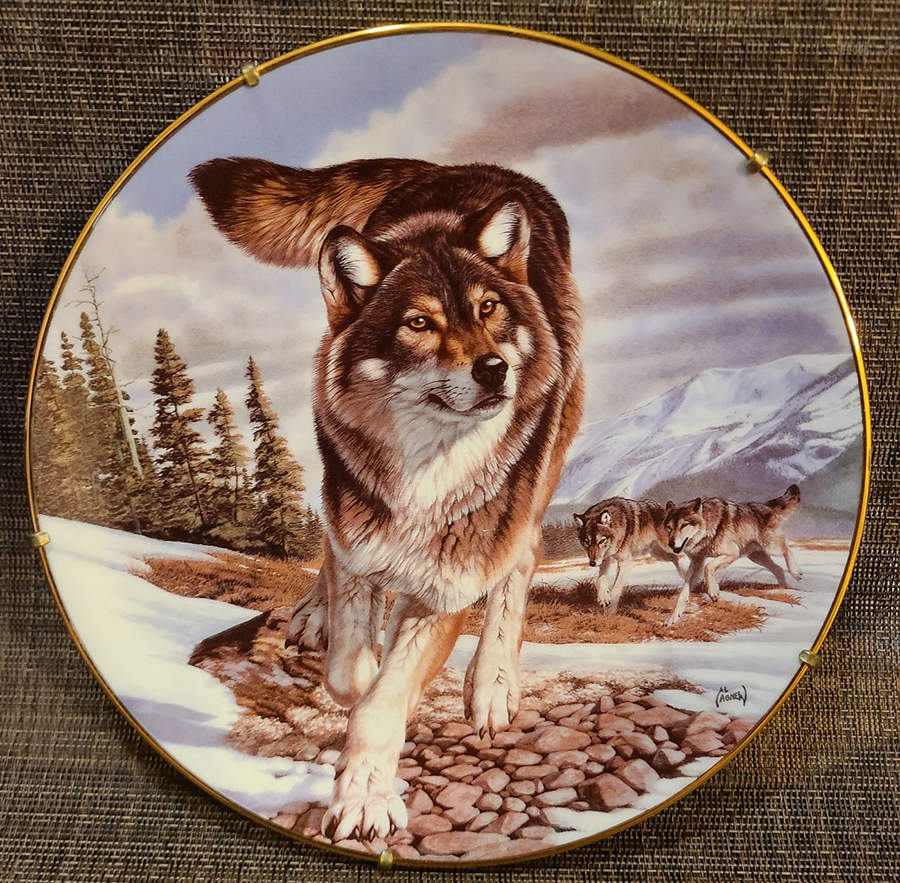 Year of the Wolf Leader Of The Pack - No Box by Hamilton Collection-1