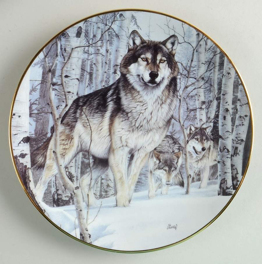 Year of the Wolf Second Glance - No Box by Hamilton Collection-1