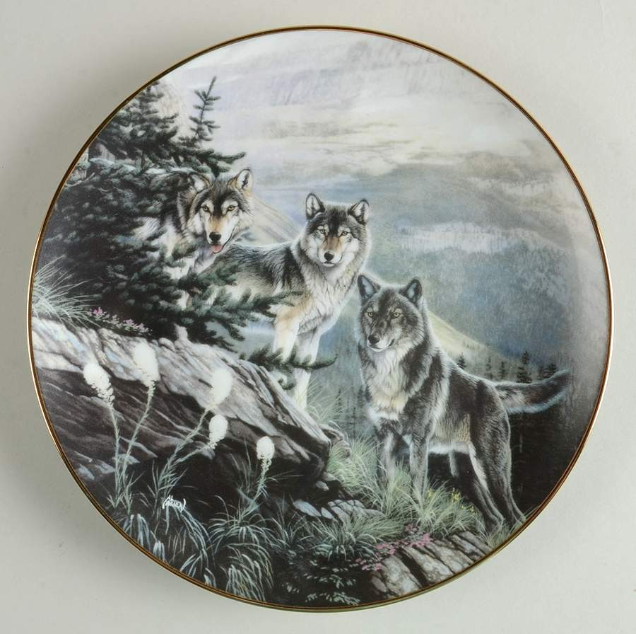 Year of the Wolf Guardians Of The High Country - No Box by Hamilton Collection-1