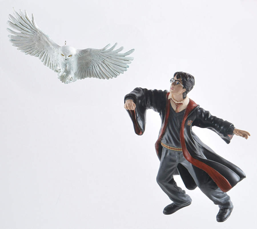 Harry Potter Harry Potter & Hedwig  - No Box by Hallmark Gold Crown-1