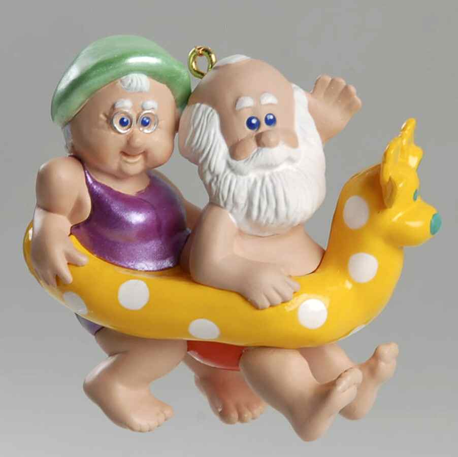 Clauses on Vacation Clauses On Vacation #2-1998 - Boxed by Hallmark Gold Crown-1