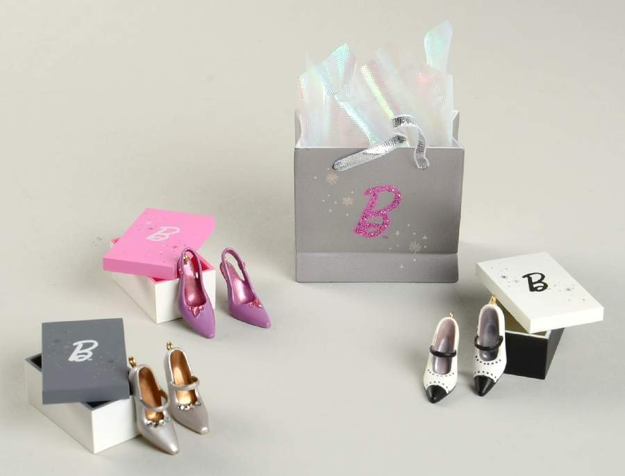 Barbies Step Out In Style-Set Of 7 - No Box by Hallmark Gold Crown-1