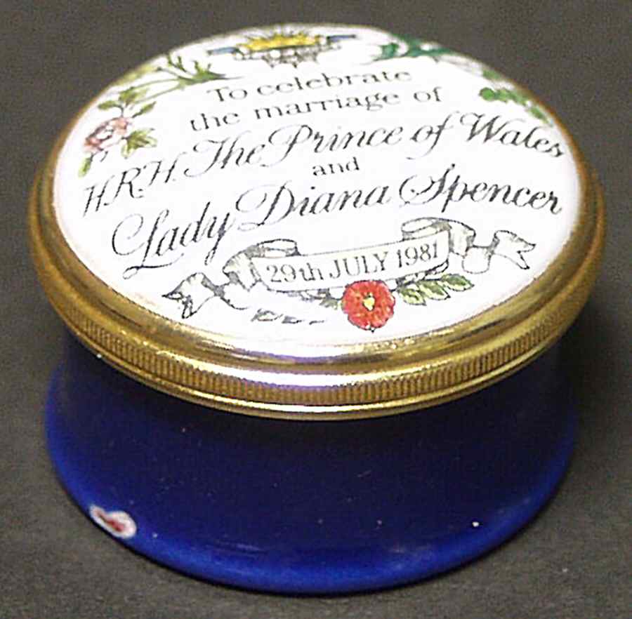 Royalty Commemorative Box Wedding Of Prince Charles & Diana - No Box by Halcyon Days-1