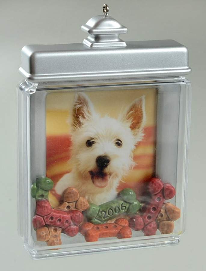 2006 Hallmark Christmas Ornaments Special Dog Photo Holder - Boxed by Hallmark Gold Crown-1