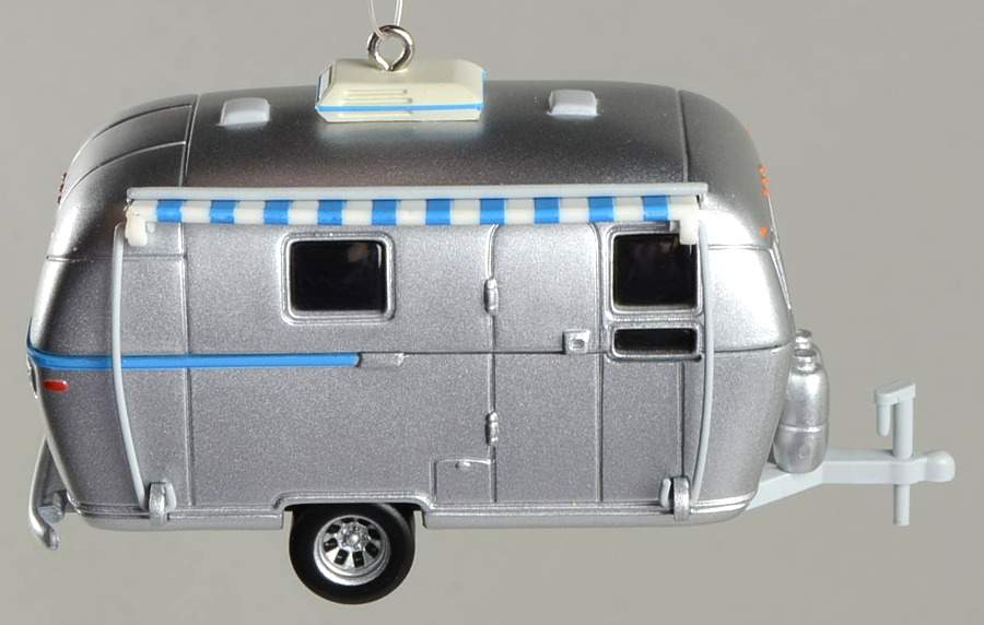 2007 Hallmark Christmas Ornaments Airstream Dreams - Boxed by Hallmark Gold Crown-1