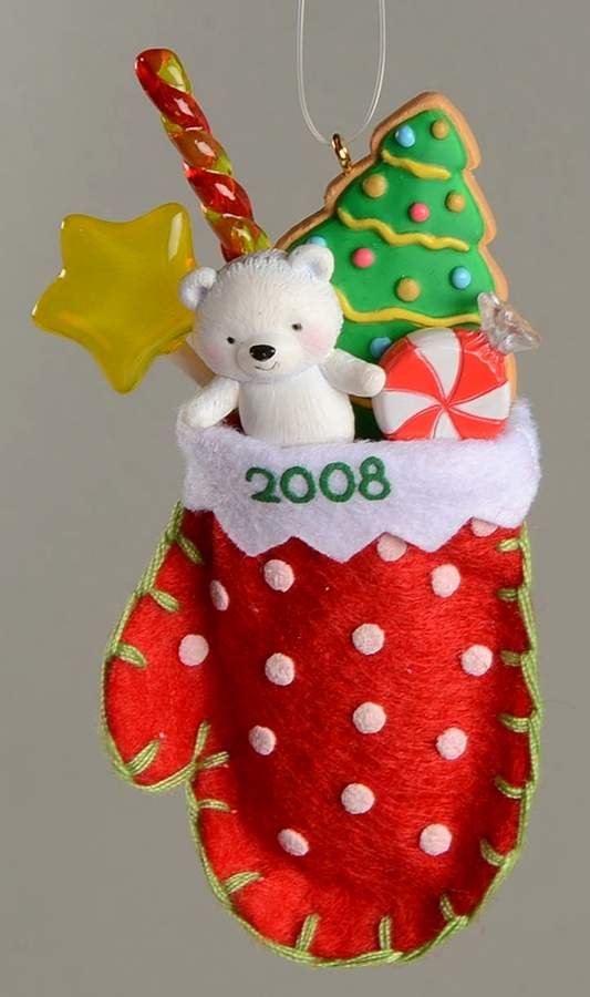 2008 Hallmark Christmas Ornaments A Christmas Surprise-Vip Gift - Boxed by Hallmark Gold Crown-1