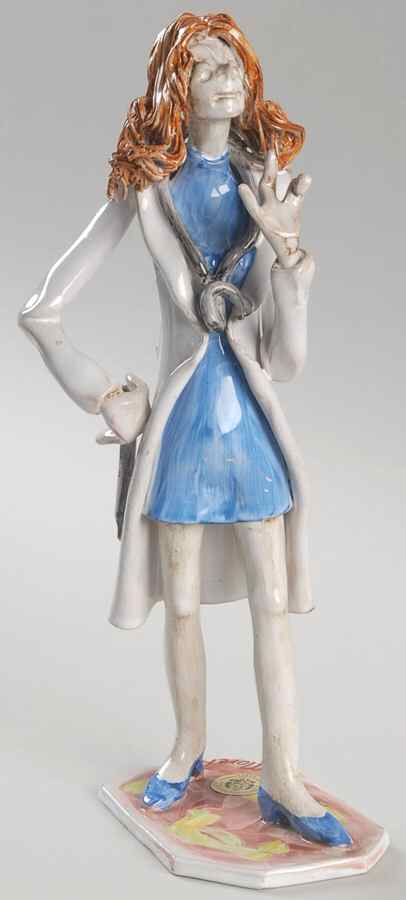 House of Global Art Figurines Lady Doctor - No Box by House of Global Art-1